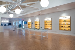 Uptop Cannabis Dispensary - Framingham